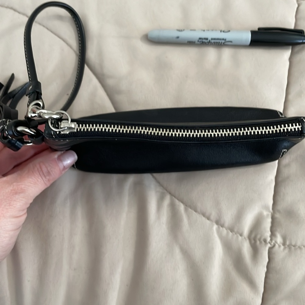 Coach Womens Leather Tassel Zip Wristlet /Wallet -Black
approximately 7” x 4” - Picture 3 of 5